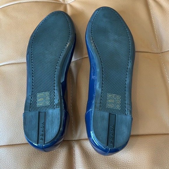 Beautiful Navy Prada Ballerina Flats - Picture 9 of 12